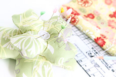 Chic Blooms Pin Cushion Close-Up