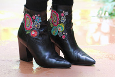 Indie Folk by Pat Bravo